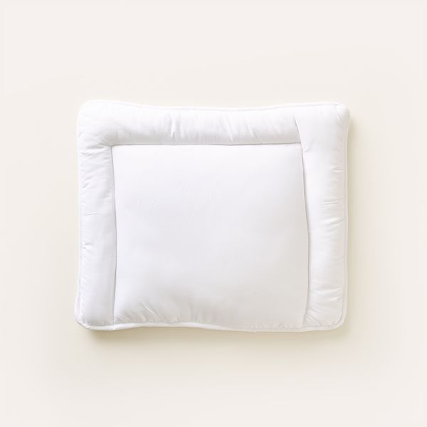 60x70 pillow anti-allergic with polyester filling and microfibre cover from Petite Amélie