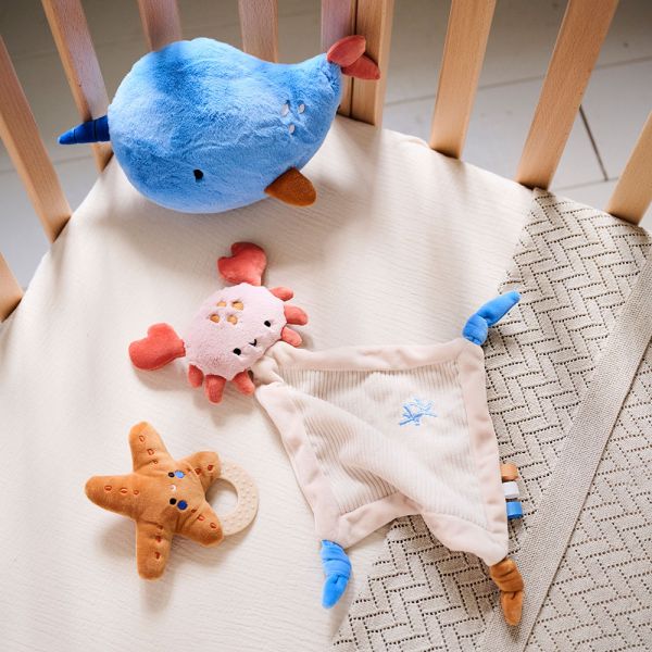 Baby gift set with plush toy 22x20 cm in beige from Petite Amélie