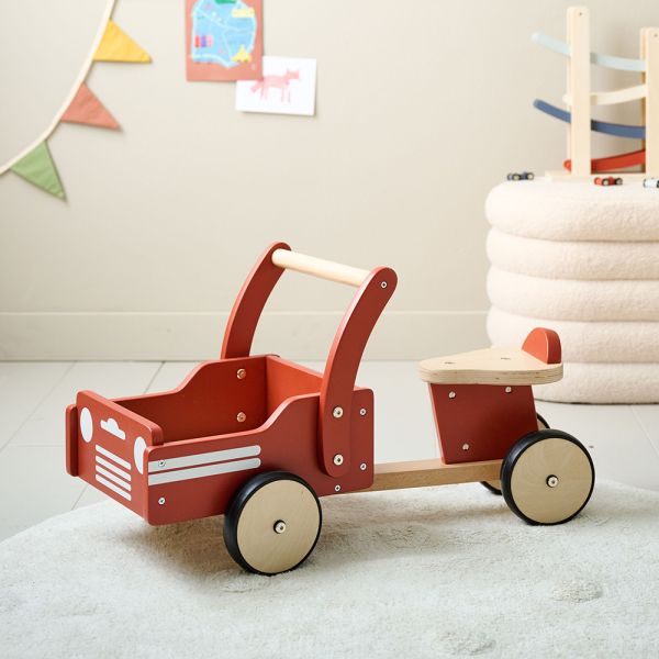 cargo bike kids in red made from wood with a size of 65 x 32 x 36 cm from Petite Amélie