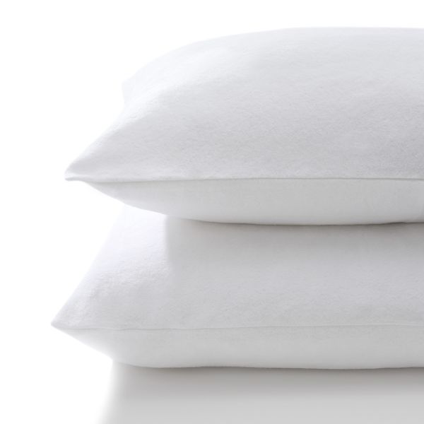 White pillow protector 2-pack 50x60 cm from Petite Amélie 