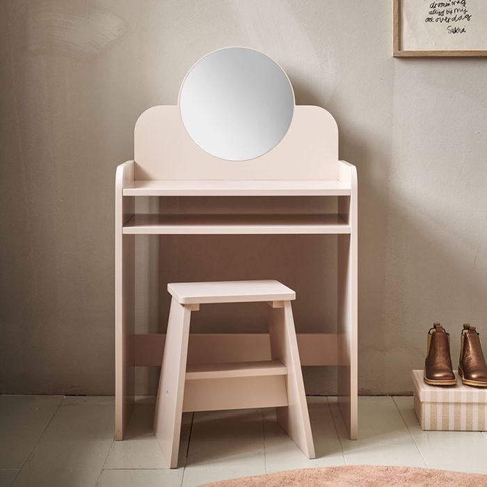 Pink wooden dressing table with chair Petite Amelie