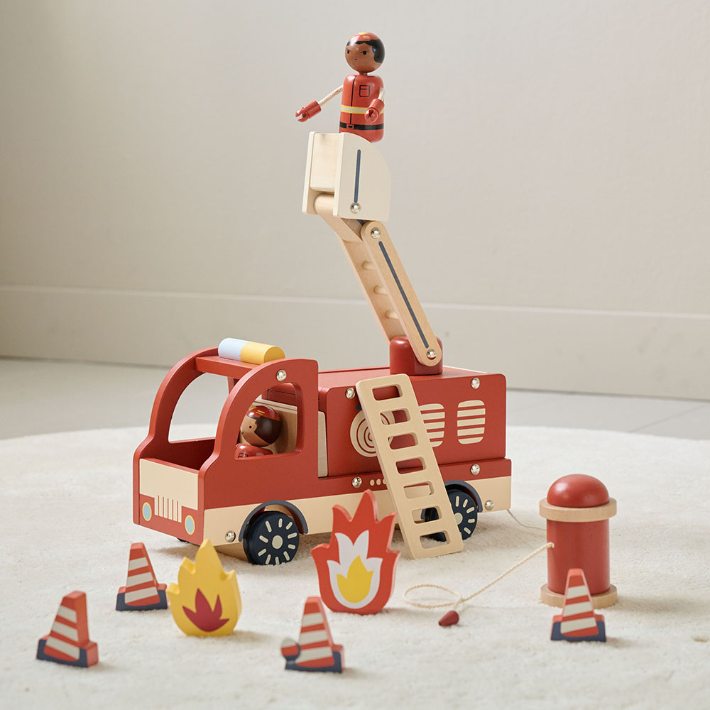 WOODEN FIRE TRUCK «POMPIER» INCL. ACCESSORIES | RED