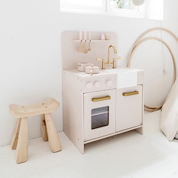 wooden toy kitchen uk